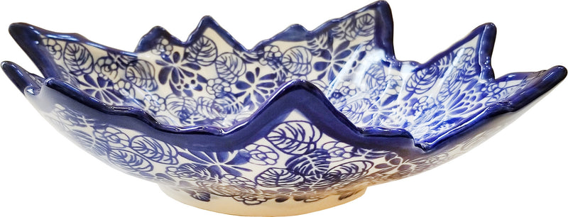 Boleslawiec Polish Pottery UNIKAT Serving Bowl in leaf shape "Madeline"